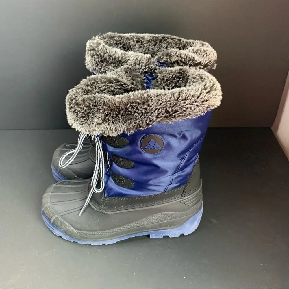 nova mountain lace up